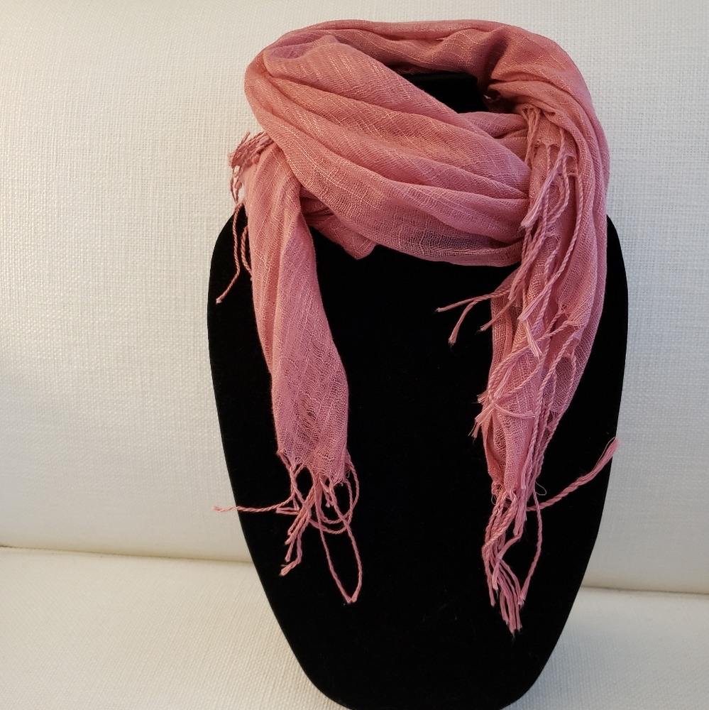 Rose pink neck scarf
